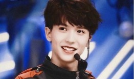 丁飞俊站姐最新爆料,揭秘明星幕后故事